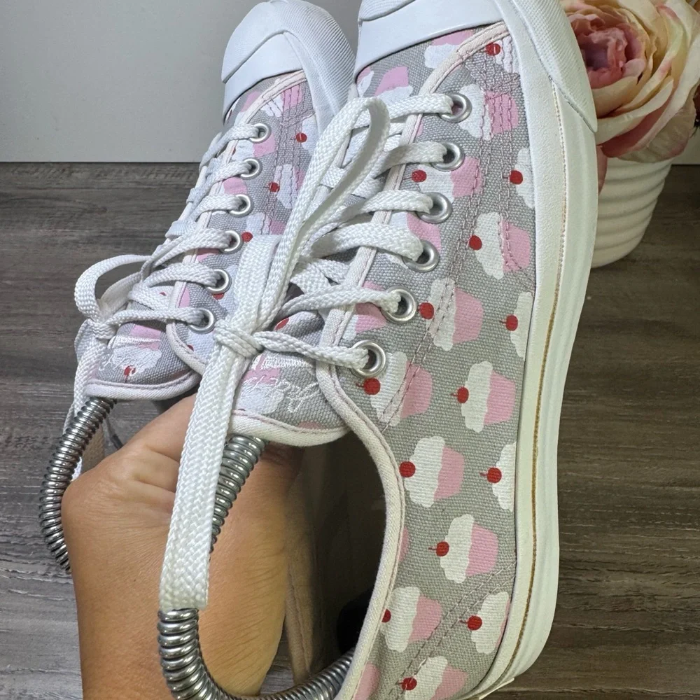 Converse Jack Purcell Pink and White Cupcake Sneakers size 6.5 RARE - Picture 4 of 12